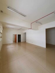 Kew Sian King (D18), Office #456708311